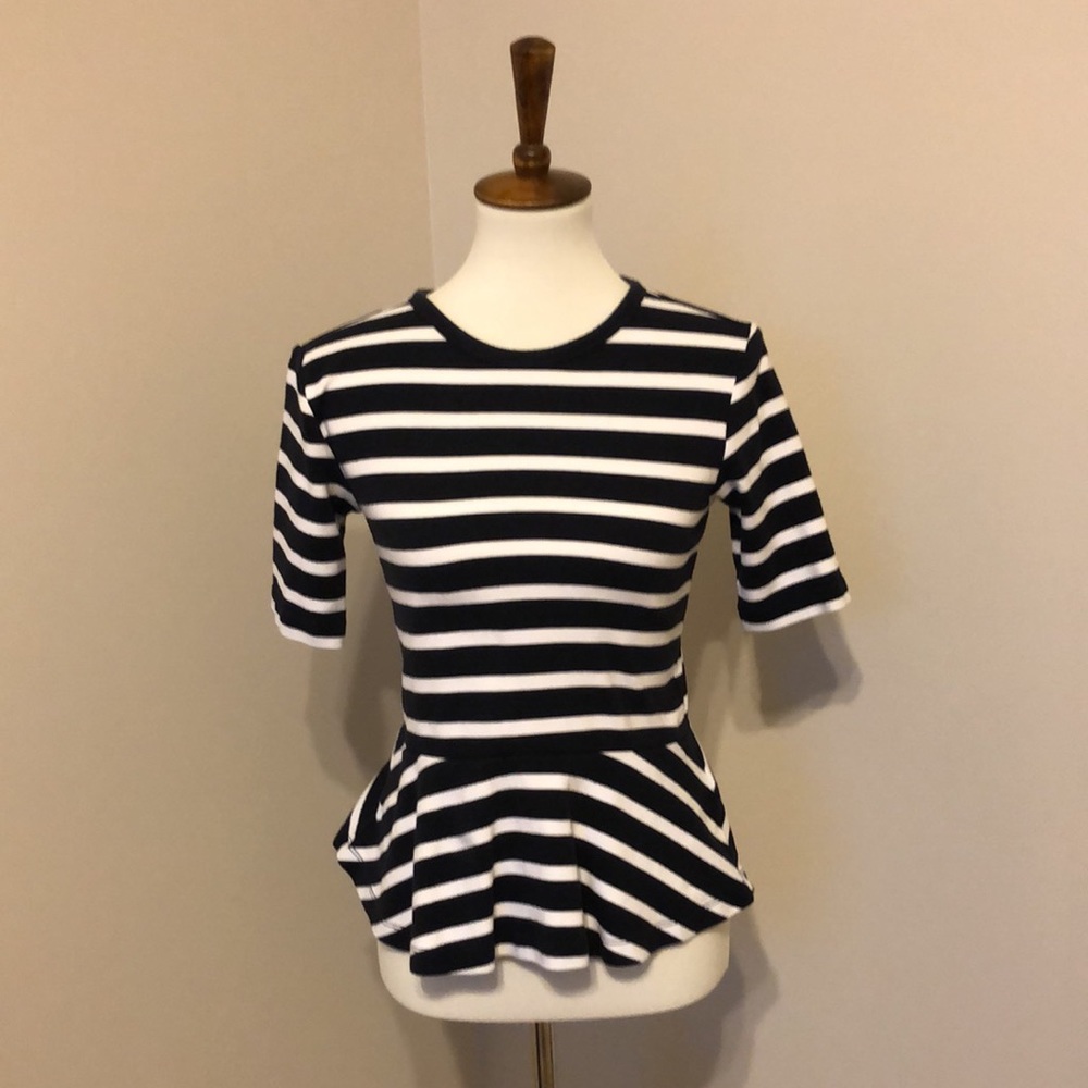 GAP peplum top
